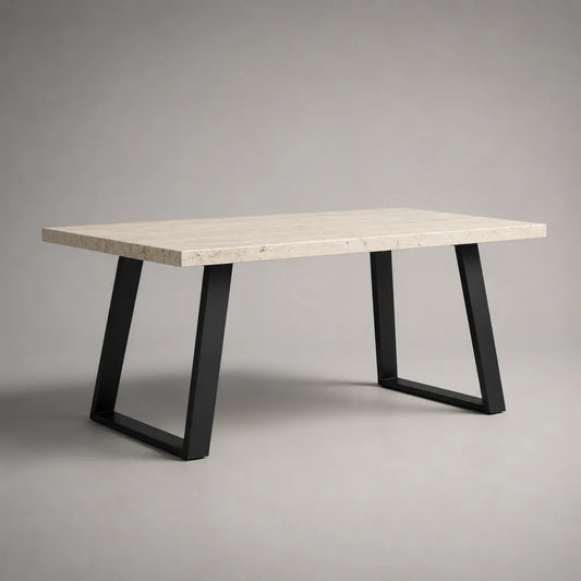 Table à manger rectangulaire avec plaque travertin naturelle et structure en acier, beige et noir, 160 × 90 × 76 cm